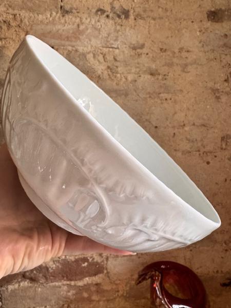 Set of white Limoges 8+8 plates; bawl and salad bowl 