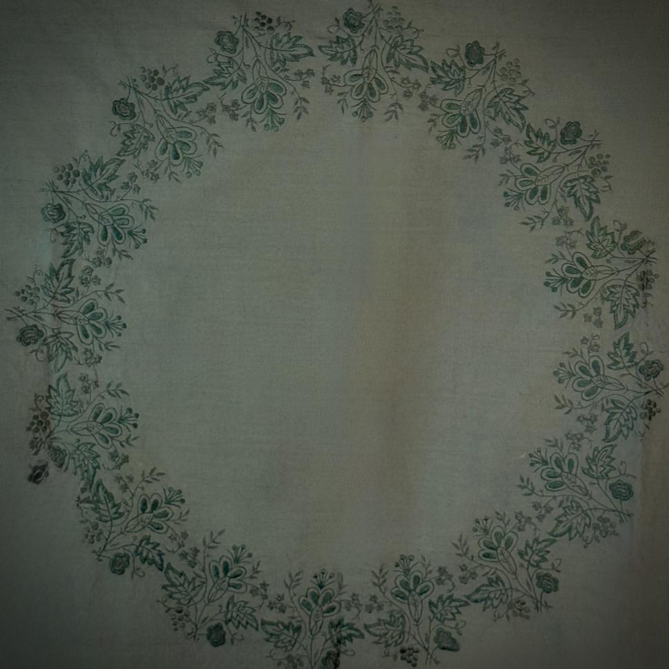 зеленая скатерть с вышивкой, upcycle