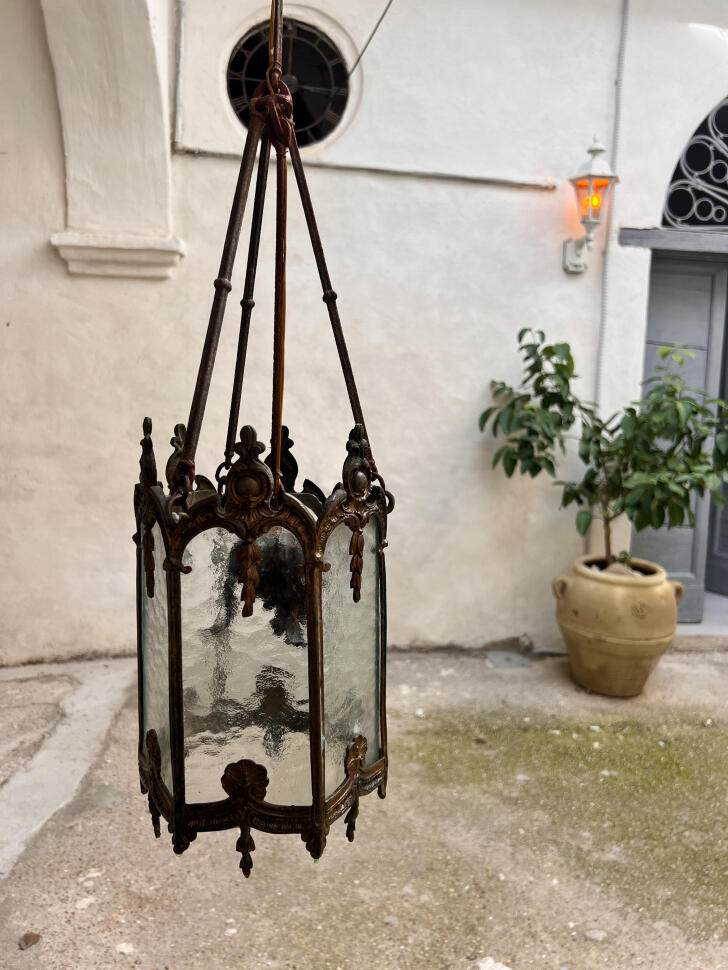 Готический подвесной фонарь из бронзы и стекла, Италия, начало XX века