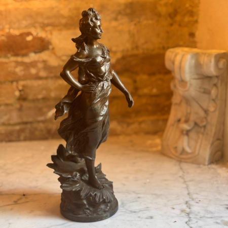 Женская фигура в развевающемся платье, патинированная бронза, Франция, около 1900 года