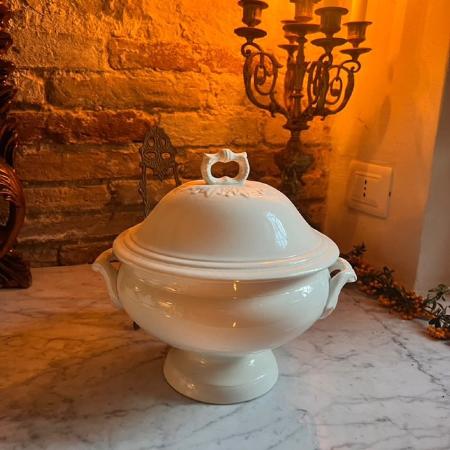 Soup bowl white