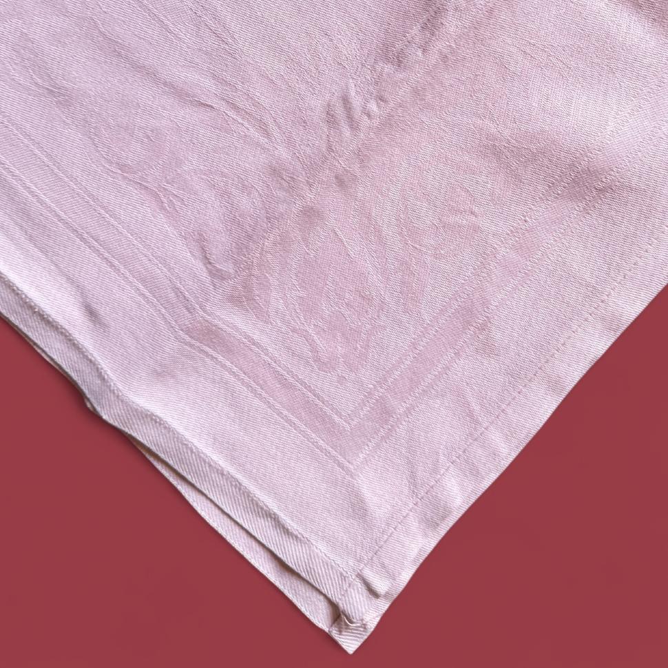 6 розовых салфеток