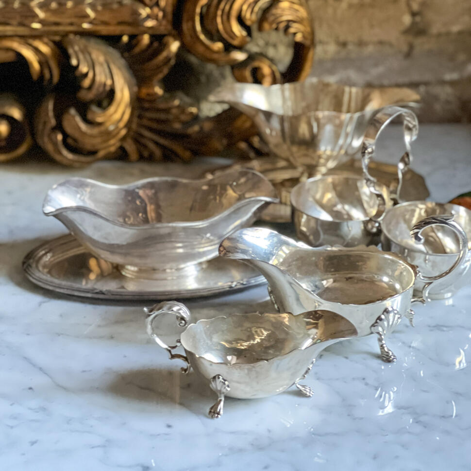 Sauce boat, silver-plated metal, England, mid-20th century