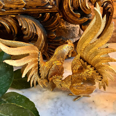 Paired sculptures of roosters set of 2 pieces bronze  gilding France 20th century