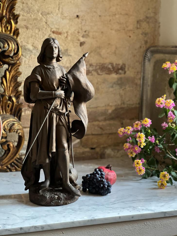 Скульптура Жанны д’Арк, бронза, высота 50 см, Франция, начало XX века