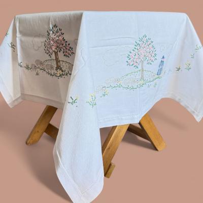 2 очаровательные мини-скатерти с вышитыми пастухами