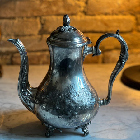 Teapot Coffee pot 1600 ml cupronickel silver plated late 19th century England