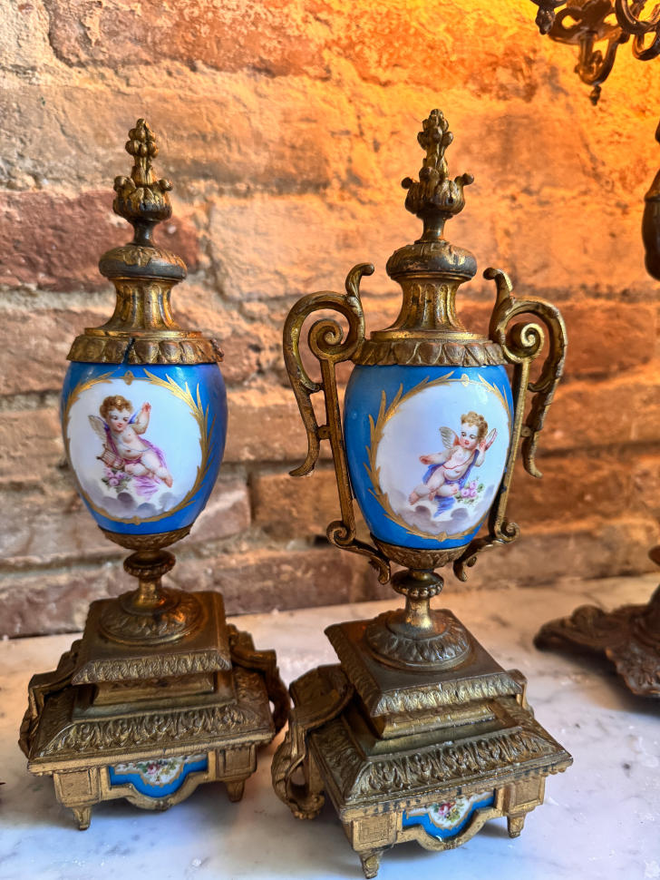 Пара фарфоровых и бронзовых ваз, Франция, конец XIX века