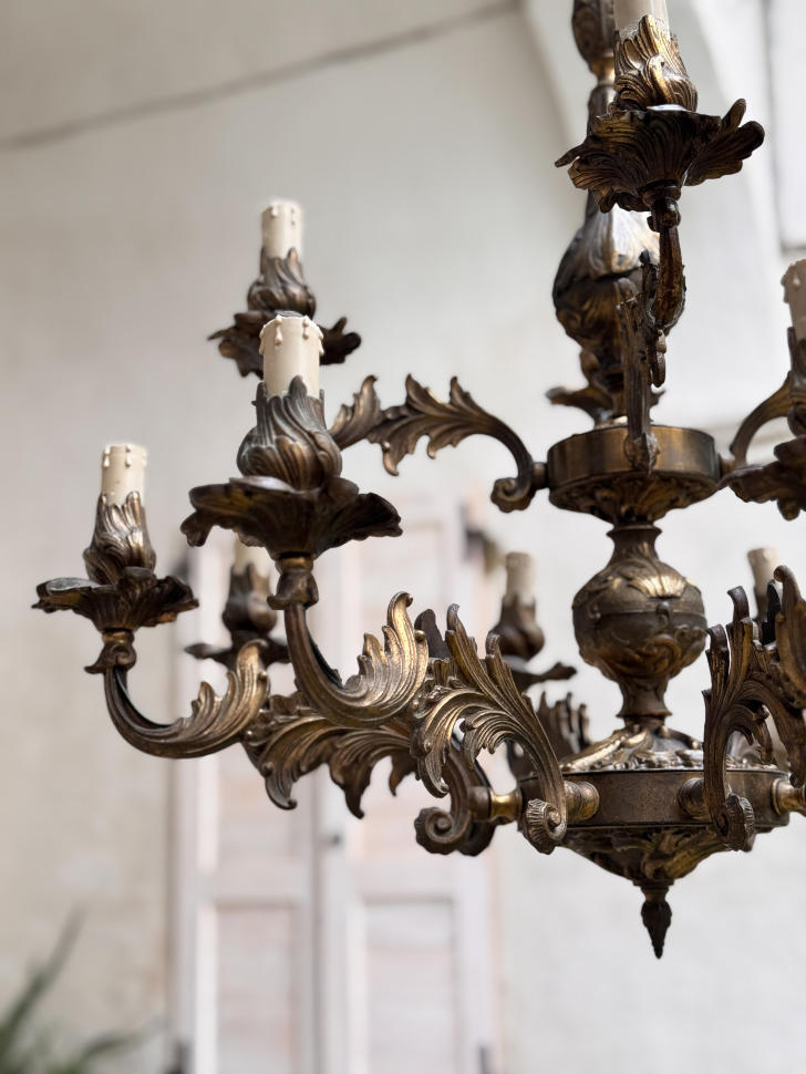 Люстра из позолоченной бронзы, Италия, середина XX века