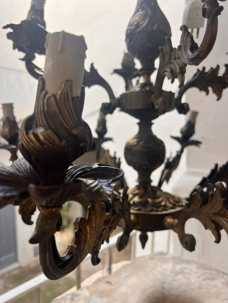 Люстра из позолоченной бронзы, Италия, середина XX века