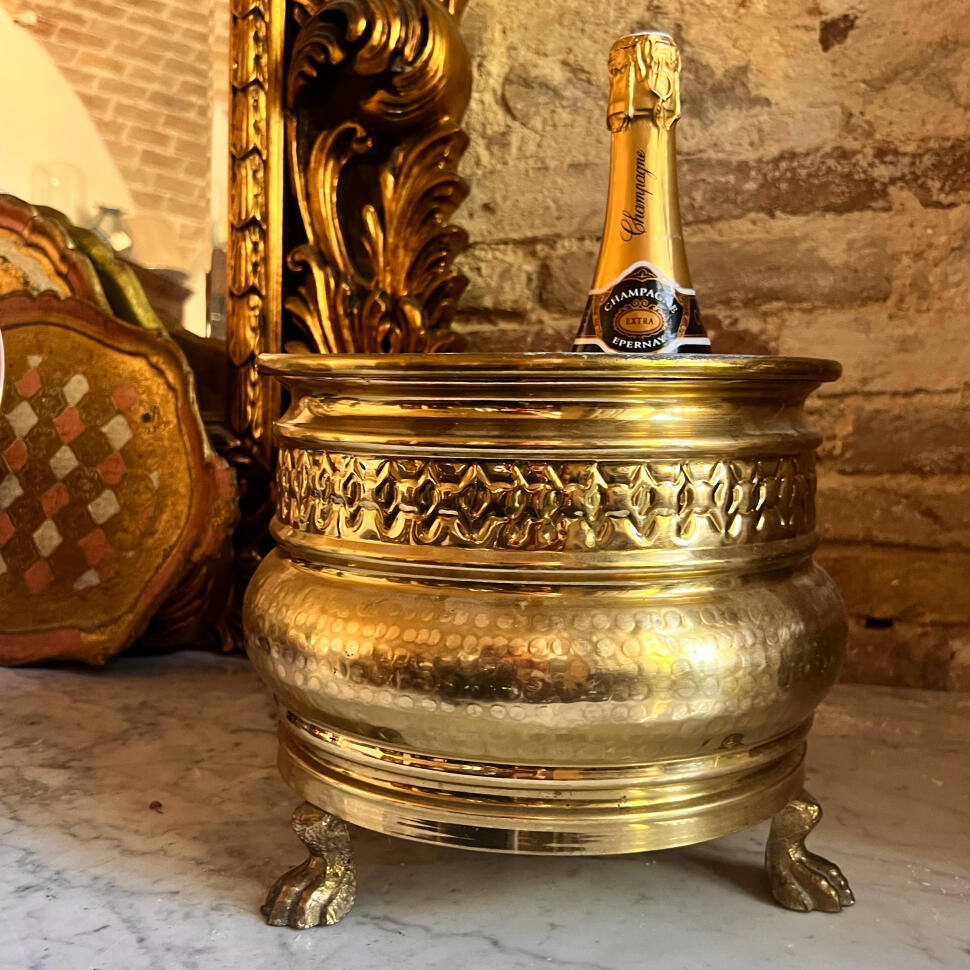 Champagne bucket, gilded copper, France, 19th century