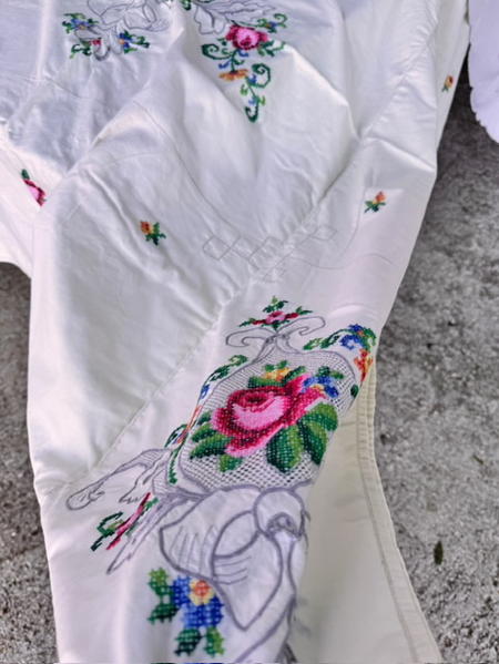 Set of 4 big tablecloths 