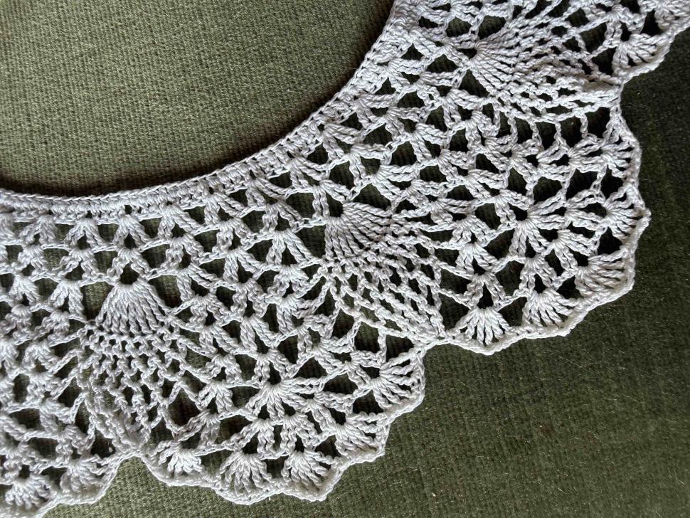 Кружевной воротничок