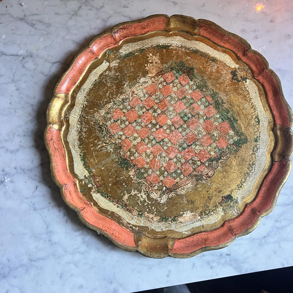 Круглый поднос, позолоченное дерево, 39 см, Италия, 1940-е гг.