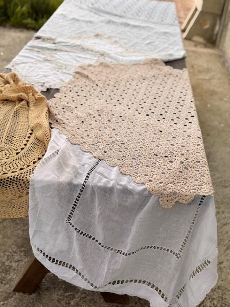 Set of 6 small tablecloths