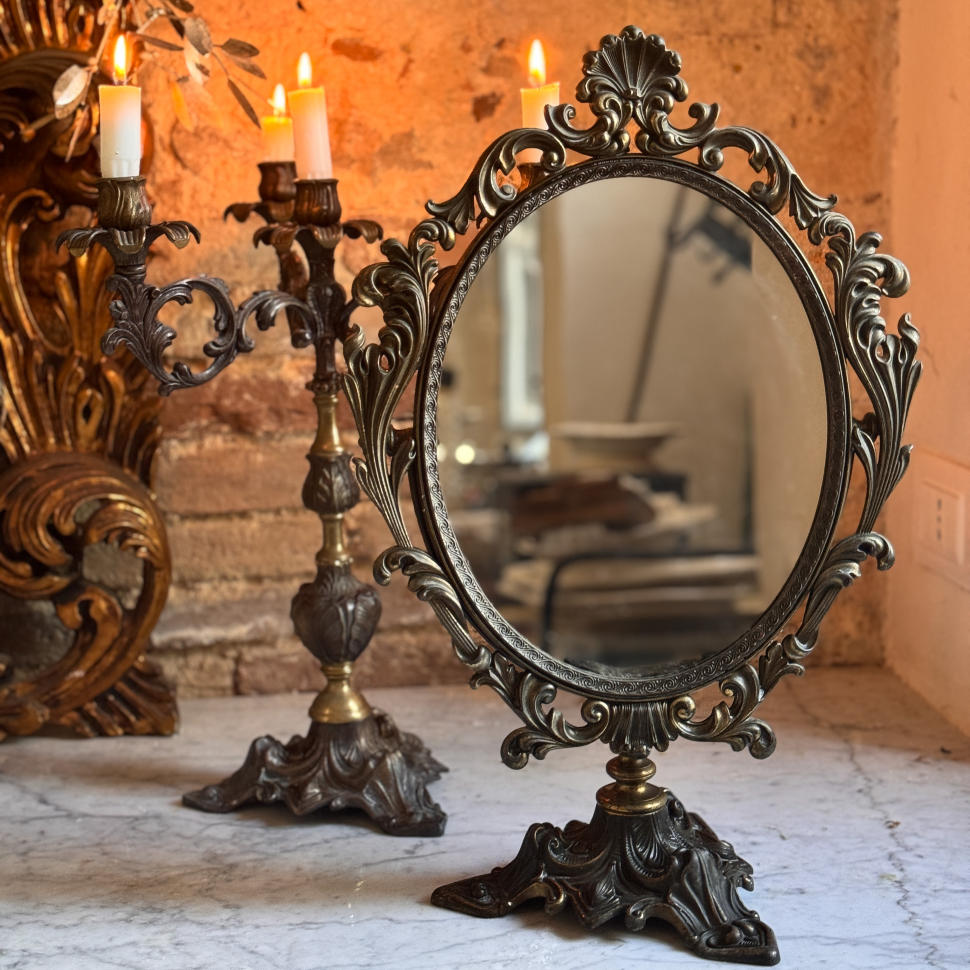 Настольное зеркало из бронзы, Франция, ок. 1900-х гг.