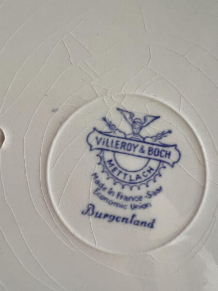 Тарелки 25 см набор из 9 штук, Villeroy & Boch "Burgenland", Германия, 1960-е годы.