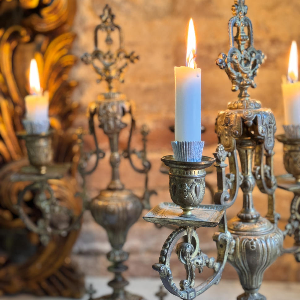 Пара канделяб, бронза, Франция, около 1880–1900 гг.