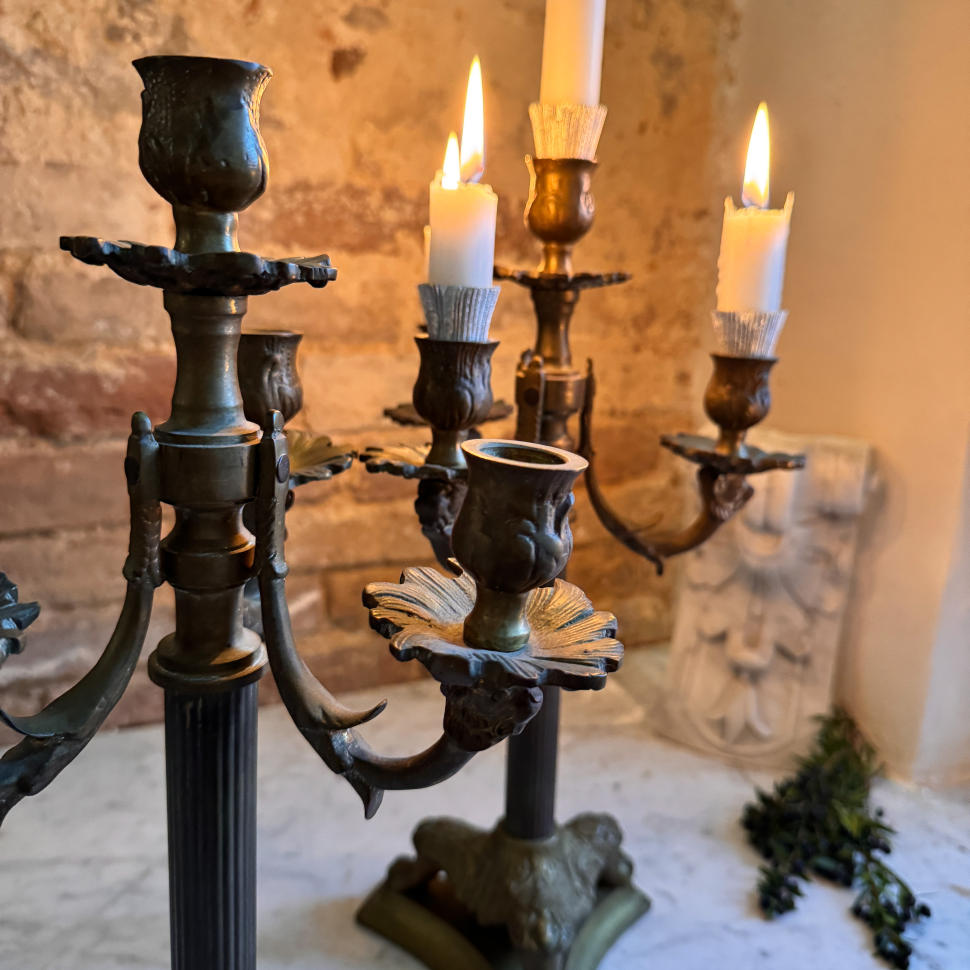 Пара канделяб, бронза, Франция, около 1880–1900 гг.