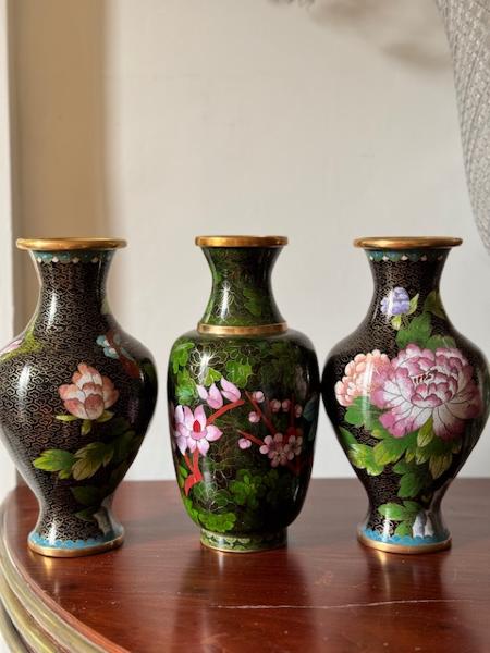 6 vases 