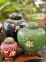 6 vases 
