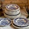 A set of 23 plates Royal Homes of Britain Enoch Wedgwood 