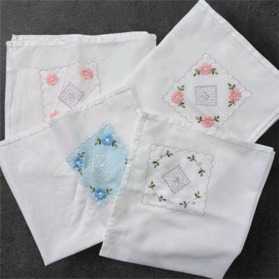 4 салфетки с нашитыми купонами