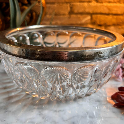 Bowl, crystal with silver-plated rim, England, mid-20th century