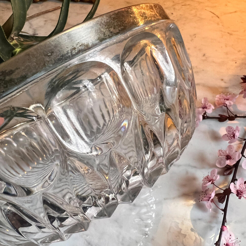 Чаша, хрусталь с посеребрённым ободом, Англия, середина XX века