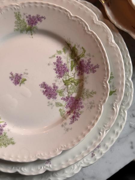 Set of 18 flat plates Limoges 