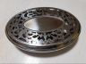Set of 2 ps worming stands 
